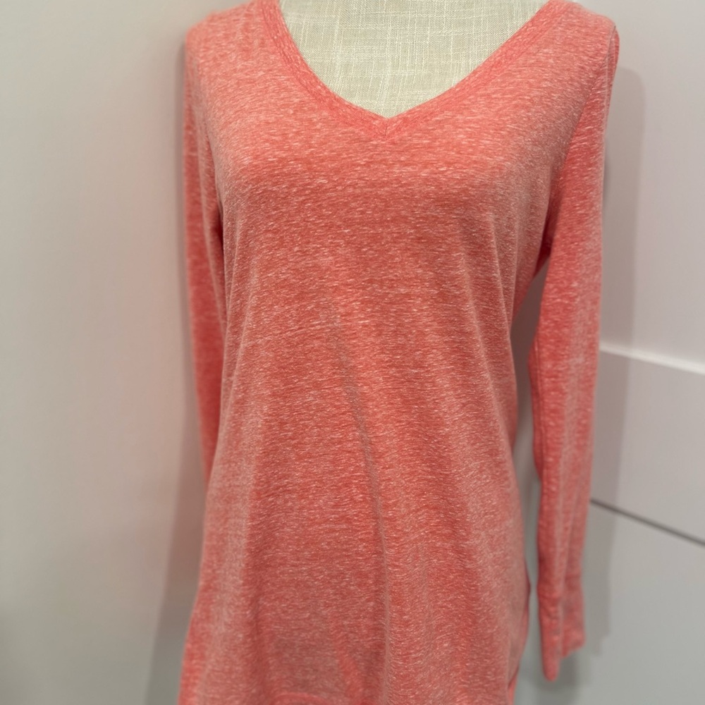 Mossimo Supply Co. Salmon Heather V-Neck Long Sleeve Top